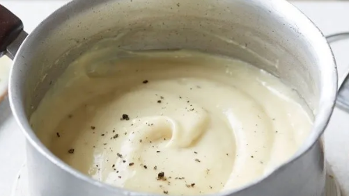 El Ingrediente Que Sustituye A La Mantequilla Para Una Bechamel Light