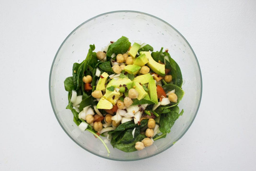 Ensalada de garbanzos la forma veraniega de comer legumbres