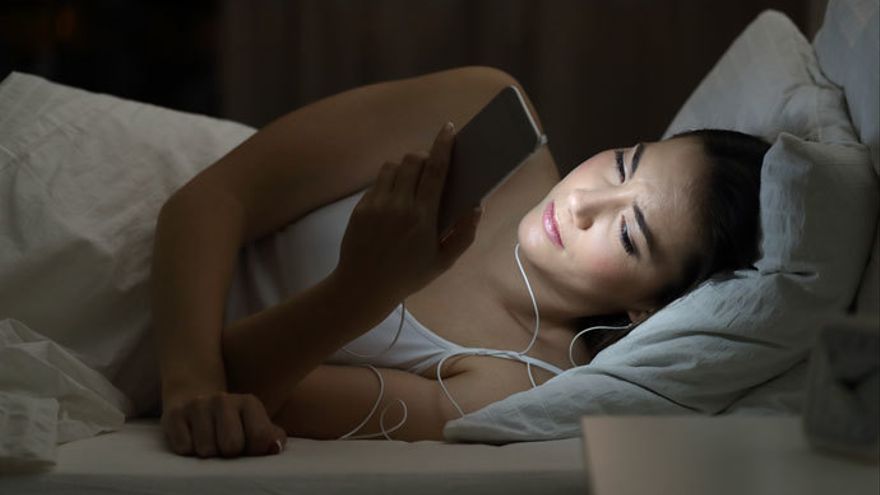 ¿Hay Efectos Fisiológicos De La Luz Al Dormir?