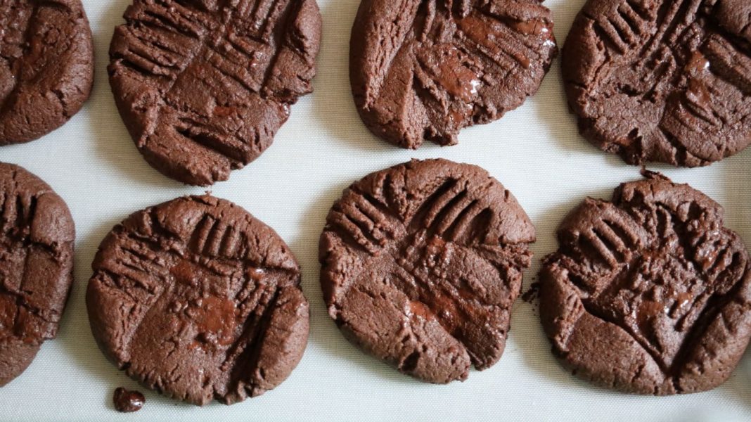 Galletas de chocolate así podrás prepararlas sin usar el horno