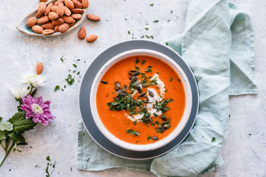 Gazpacho o salmorejo cuál tiene más calorías