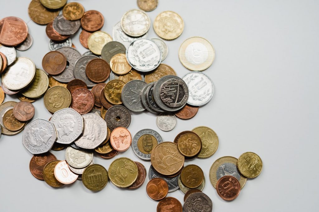 La mayoría de las monedas son antiguas
