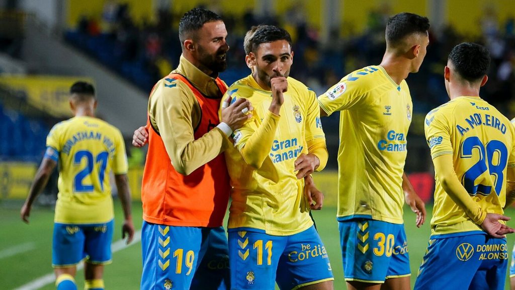 Las Palmas Es Otro Gracias A Su Entrenador Francisco Javier