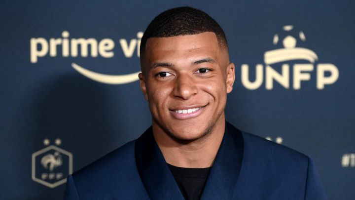 Lo Que Se Dice Sobre Mbappé Es Que Jugará Con El Real Madrid