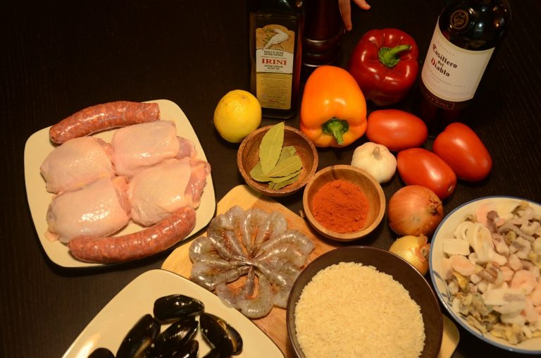 Paella: los ingredientes prohibidos que jamás deberías ponerle