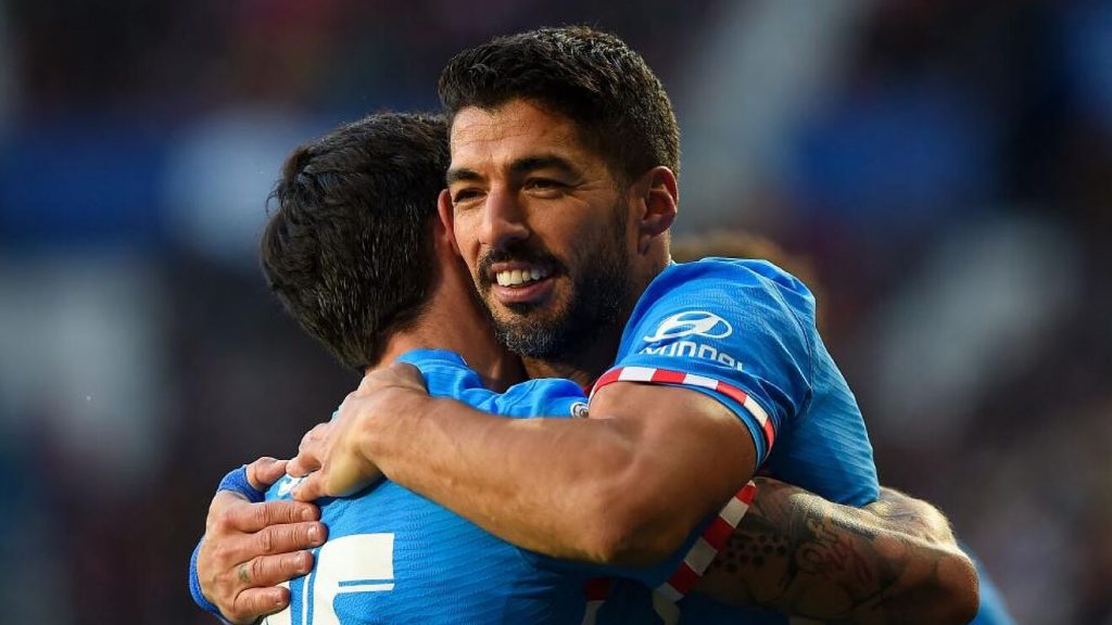 Quedarse En España Y Fichar Con El Sevilla