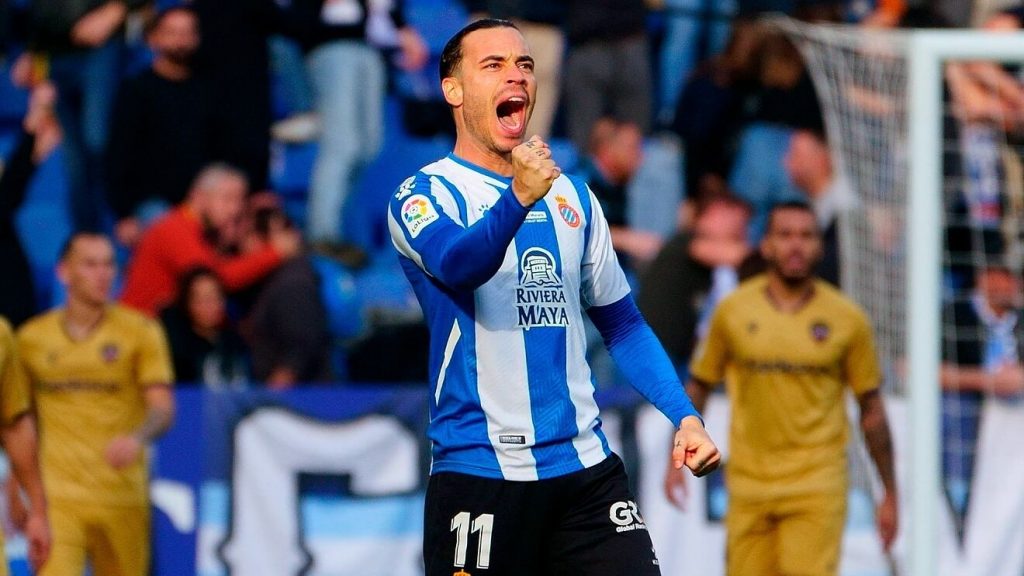Dos Delanteros Favoritos Para El Madrid