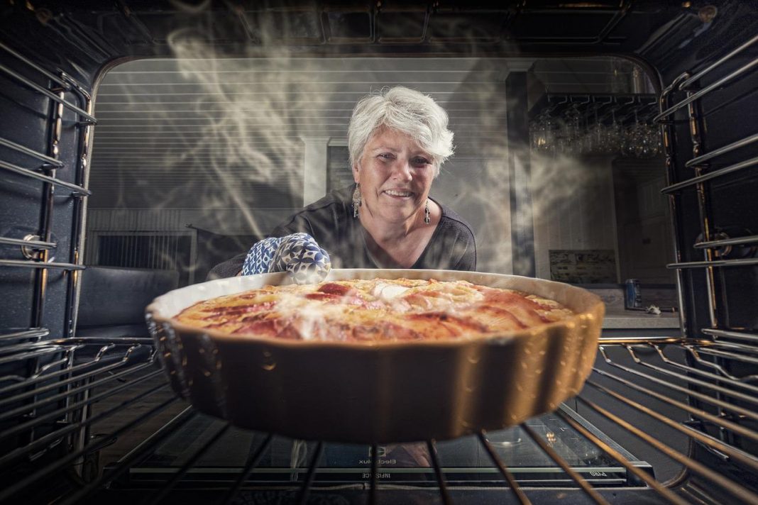 Soufflé de queso el truco para conseguir una presentación de 10