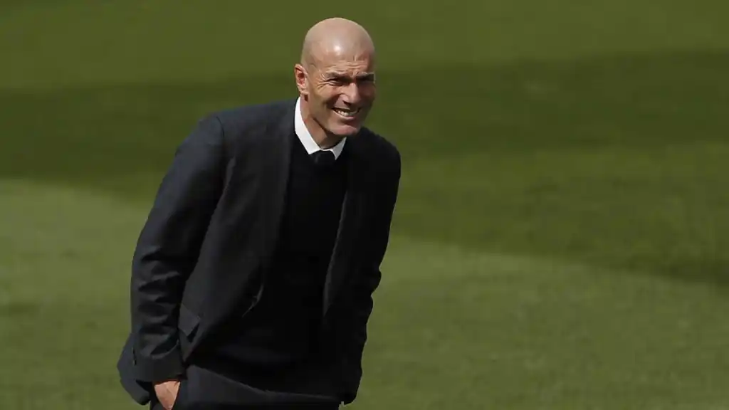 Kylian Anhela A Zinedine Zidane