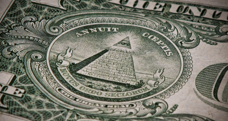 Conspiraciones encontradas en los billetes de 1 dólar
