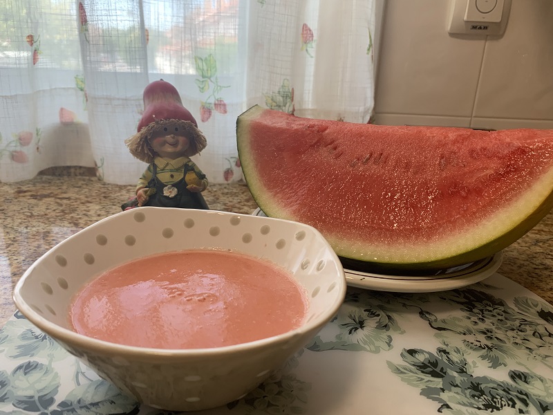 Este Refrescante Gazpacho De Sandía Será Tu Preferido