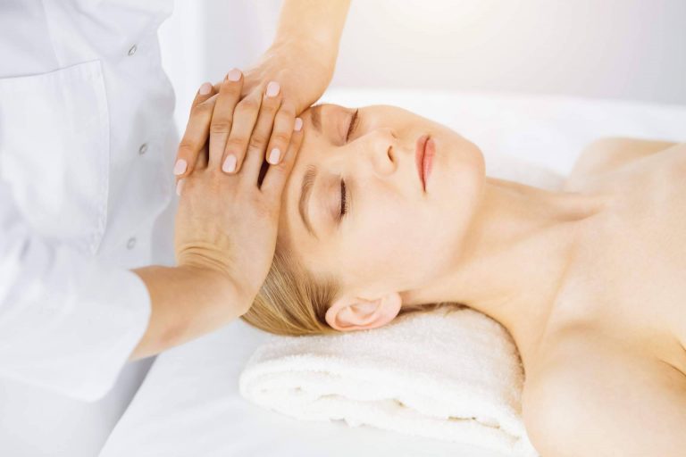 ¿Qué tratamientos faciales se recomiendan en verano?