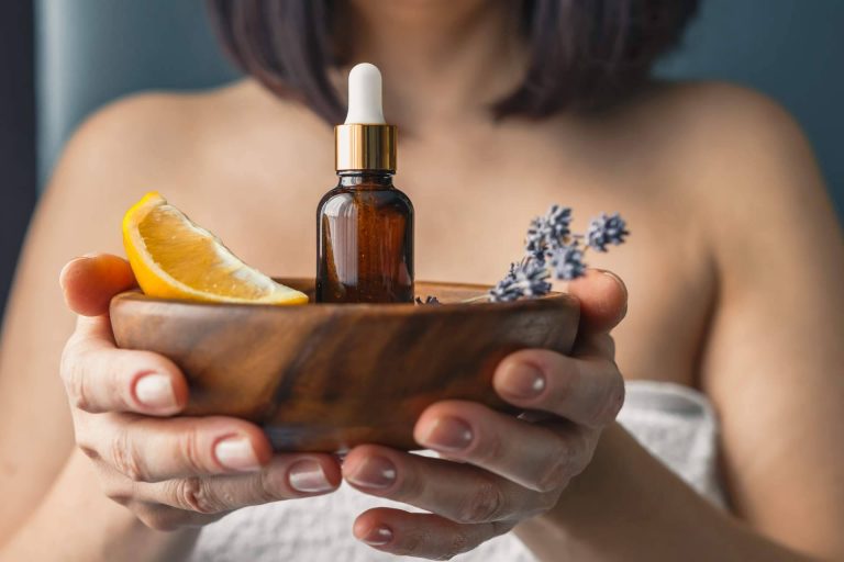 Farmacia Laura Garín habla sobre los beneficios de la aromaterapia y sus diferentes usos