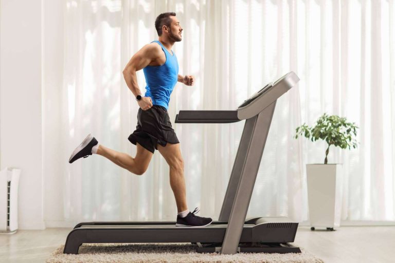 Practicar deporte en el hogar con el equipamiento deportivo de StopWay