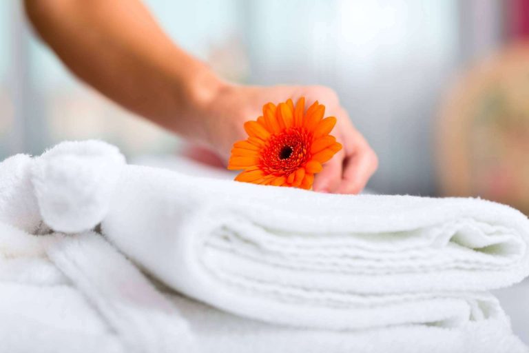 Crear ambientes frescos y agradables en hoteles para la llegada del verano con Auxihostelería