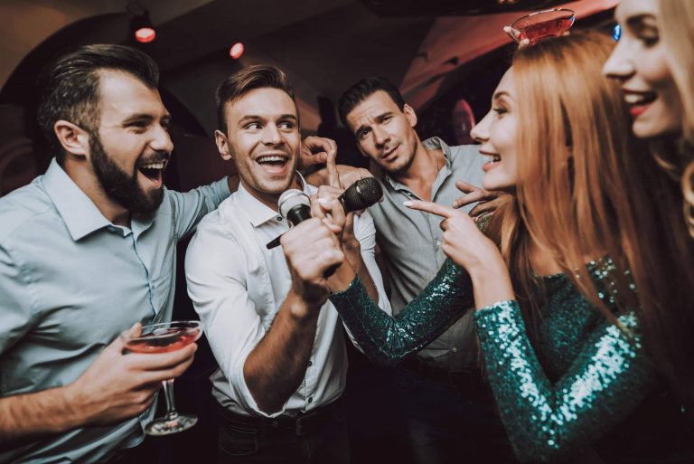 Celebración de eventos para empresas en un ambiente diferente, con Karaoke Katakana