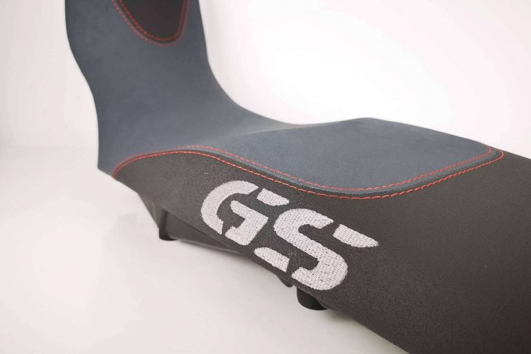 Comodidad en las fundas de asientos para moto de JM-FUNDAS