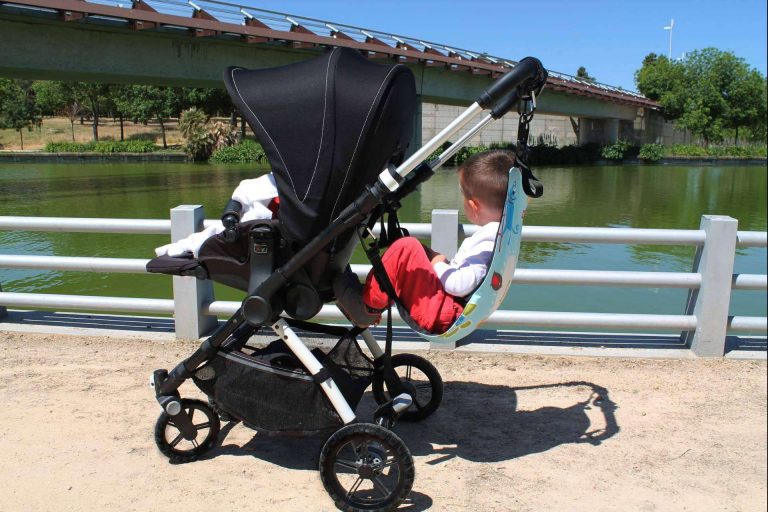¿Por qué comprar la silla auxiliar amaBABY? Una alternativa para la comodidad de toda la familia
