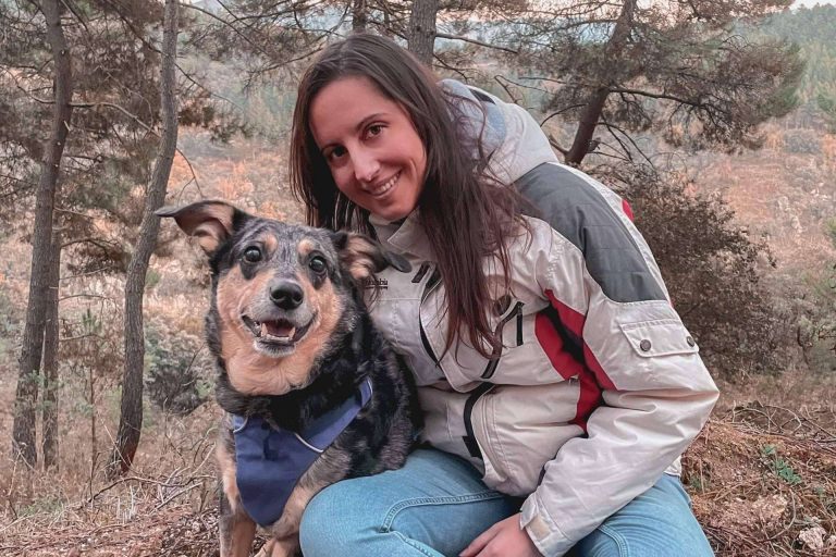 Ulises y Argos, consejos para afrontar el comportamiento reactivo de los perros