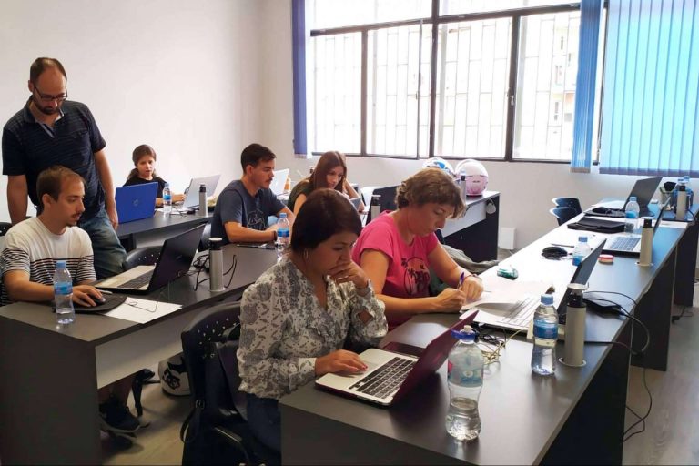 El marketing digital, en un mundo sobresaturado de marcas, requiere una formación constante