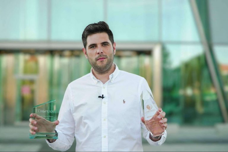 Premio a Mejor academia de Trading y Mejor Programa de Educación Financiera de Europa en 2022, por Área de Inversión