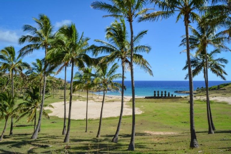 Isla de Pascua se abrirá de nuevo al turismo a partir de agosto