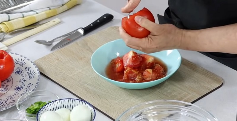 Estos Tomates Rellenos Son El Mejor Plato Para Un Día De Calor