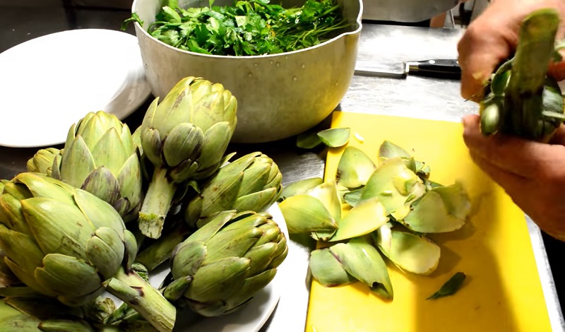 Tortilla De Alcachofas: Los Pasos Para Replicar En Casa La Receta De Jordi Cruz