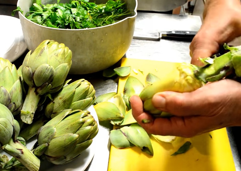 Tortilla De Alcachofas: Los Pasos Para Replicar En Casa La Receta De Jordi Cruz