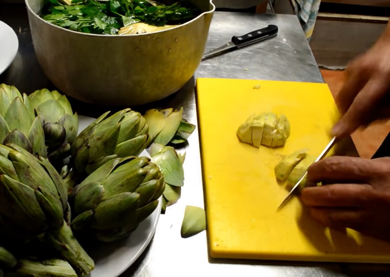 Tortilla De Alcachofas: Los Pasos Para Replicar En Casa La Receta De Jordi Cruz