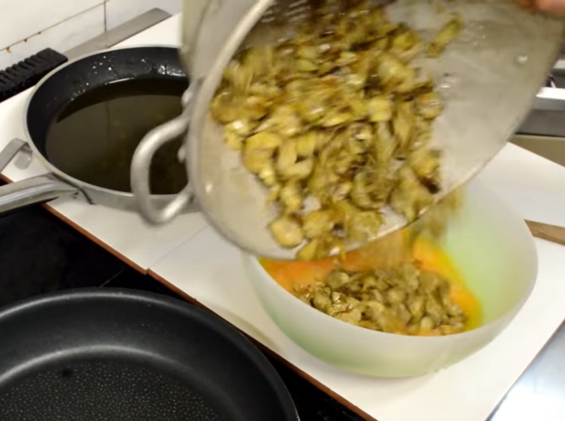 Tortilla De Alcachofas: Los Pasos Para Replicar En Casa La Receta De Jordi Cruz