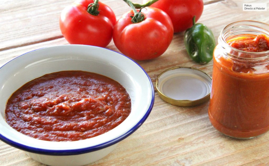 Tomate Frito De Bote: Los Peligros De Esta Salsa Para Tu Organismo
