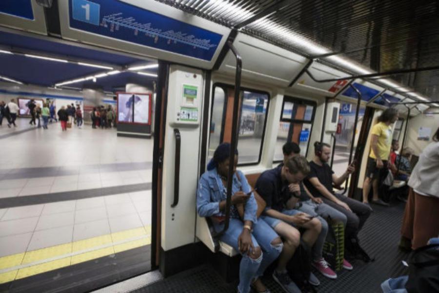 Recorte De Los Servicios Públicos
