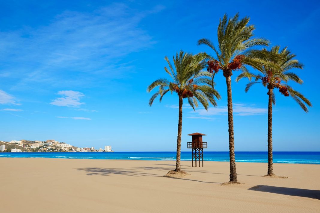 Requisitos para que la playa tenga bandera azul