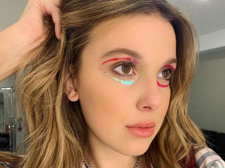 Eyeliner adhesivo: la técnica para que no se te corra el maquillaje en la piscina
