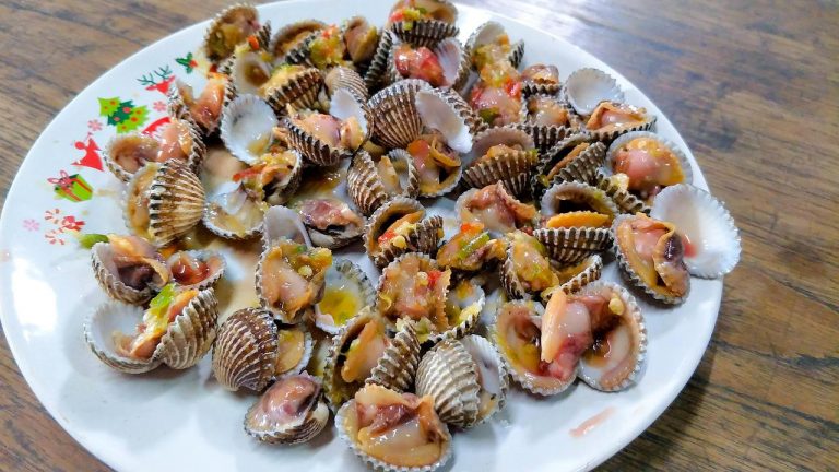 Berberechos al ajillo: así se hace este plato de cinco minutos