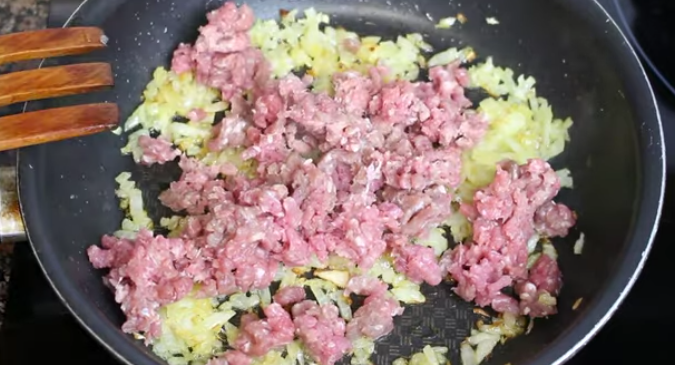 Bombas De Patatas Y Carne El Plato Al Que Nadie Se Resistirá