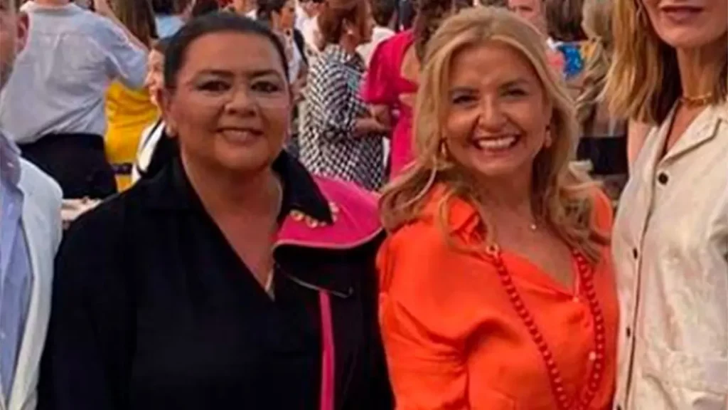 Como buena periodista le fascina escribir 