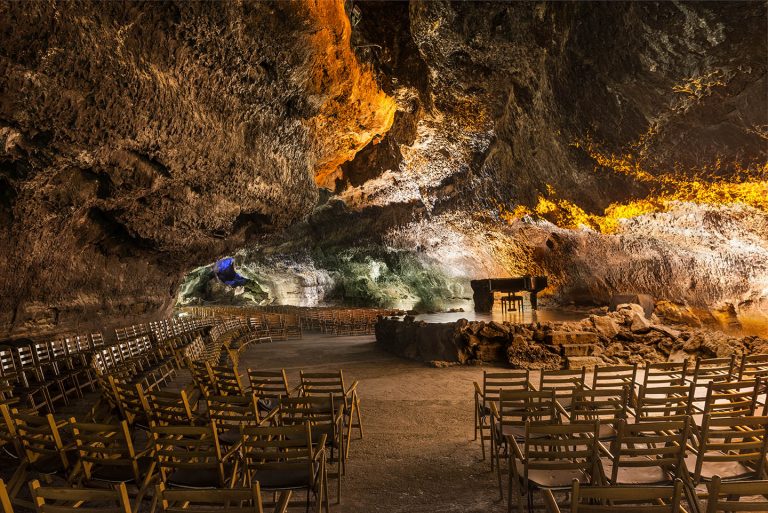La cueva desconocida de Lanzarote donde se hacen conciertos