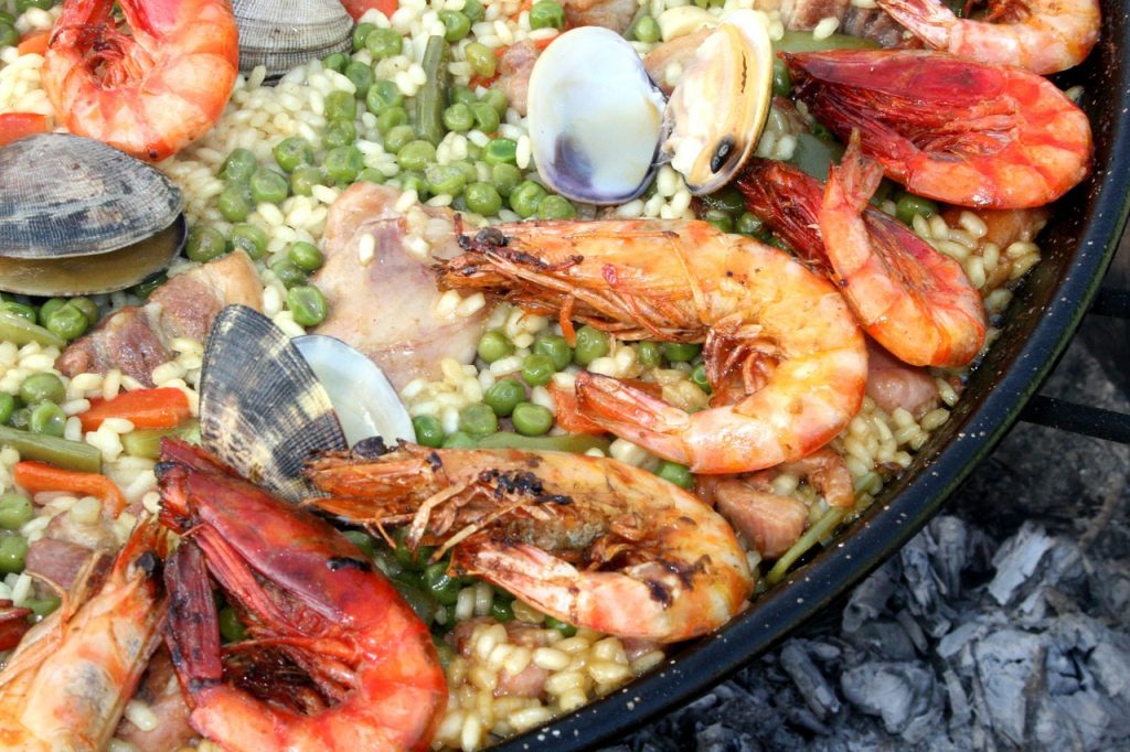 David Beckham Vence A Arguiñano Y Chicote Con Su Receta De Paella