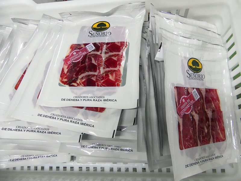 Jamón Ibérico: Cómo Conservarlo Mejor En Verano Y Otros Secretos