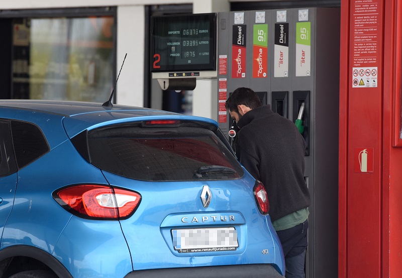 Esto Es Lo Que Puede Pasarle A Tu Coche Por Echar Gasolina ‘Low Cost’