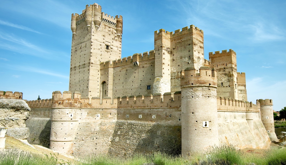 El Pueblo De España Donde Estuvo Encerrada Juana La Loca Y Que Puedes Visitar 