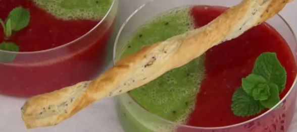 La sopa de fresas de Arguiñano a la que nadie dirá que no