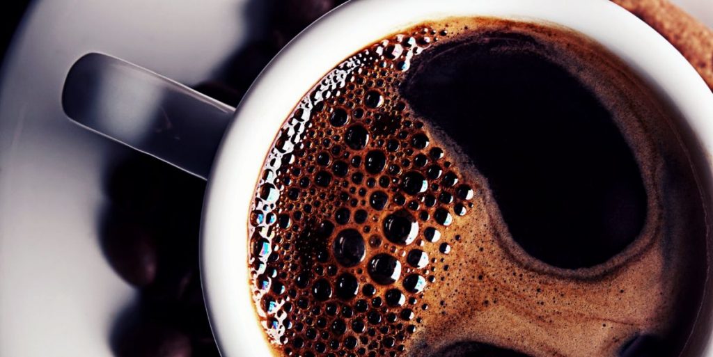 Consumir Alcohol O Café