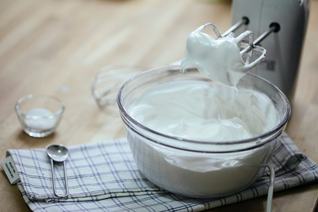 Pastel de caramelo Los dos únicos ingredientes para hacerlo