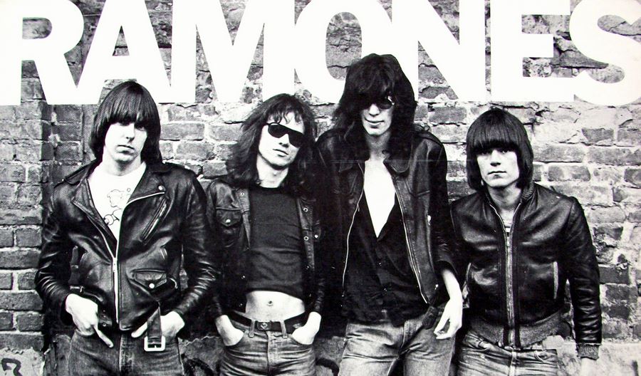 Ramones.