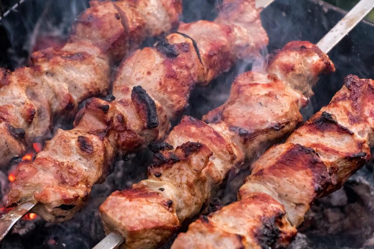 Te desvelamos qué le echa Arguiñano a sus pinchos morunos para que estén tan buenos