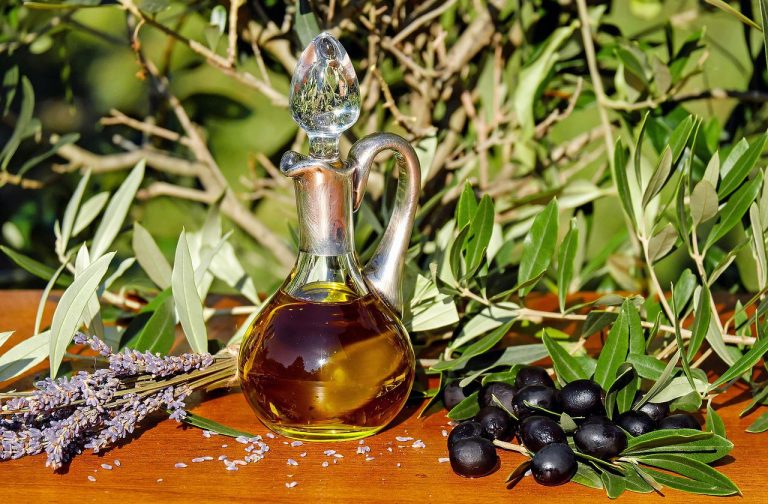 Cómo usar el aceite de oliva para conservar alimentos