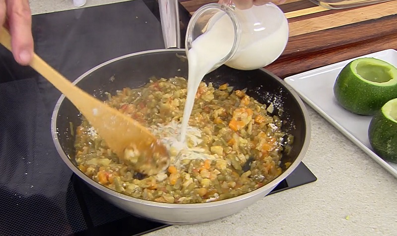 Calabacines Rellenos: La Receta De Arguiñano Que Desearás A Todas Horas